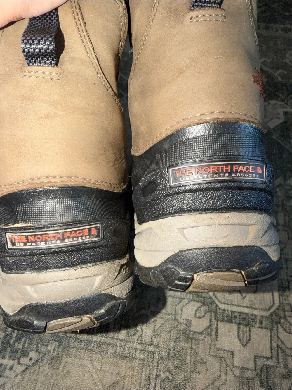 The North Face men’s Arctic pull on 2 Tan Black Insulated Snow Boots